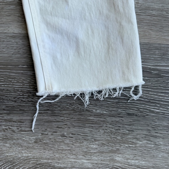 GAP Women's Straight Leg Jeans - Cream - Picture 6 of 7